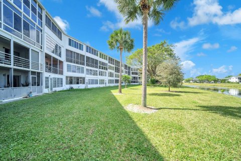 Condominio en venta en Deerfield Beach, Florida, 2 dormitorios, 81.85 m2 № 1007531 - foto 10
