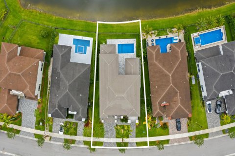 Villa ou maison à vendre à Parkland, Floride: 5 chambres, 429.39 m2 № 1007571 - photo 3