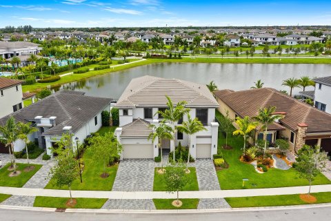 Villa ou maison à vendre à Parkland, Floride: 5 chambres, 429.39 m2 № 1007571 - photo 5
