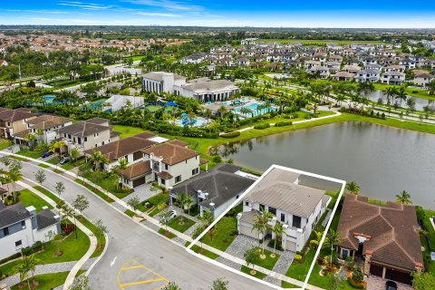 Villa ou maison à vendre à Parkland, Floride: 5 chambres, 429.39 m2 № 1007571 - photo 4
