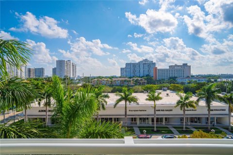 Condo in Aventura, Florida, 2 bedrooms  № 815107 - photo 30