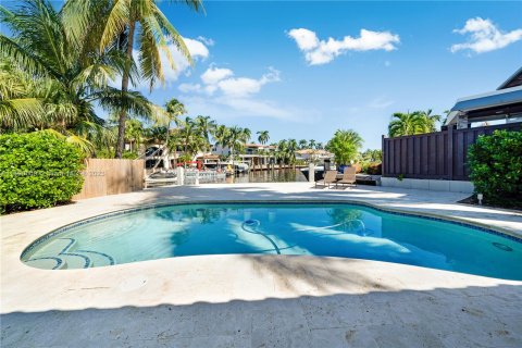 Villa ou maison à vendre à Fort Lauderdale, Floride: 3 chambres, 199.65 m2 № 856887 - photo 26