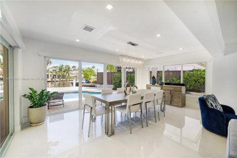 Villa ou maison à vendre à Fort Lauderdale, Floride: 3 chambres, 199.65 m2 № 856887 - photo 24