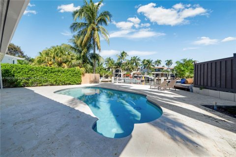 Villa ou maison à vendre à Fort Lauderdale, Floride: 3 chambres, 199.65 m2 № 856887 - photo 28