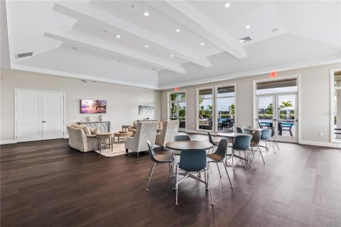 Villa ou maison à vendre à Port Charlotte, Floride: 3 chambres, 235.97 m2 № 917164 - photo 5