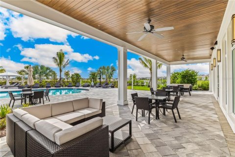 Villa ou maison à vendre à Port Charlotte, Floride: 3 chambres, 235.97 m2 № 917164 - photo 16
