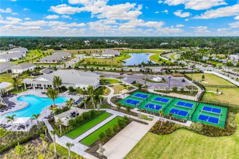 Villa ou maison à vendre à Port Charlotte, Floride: 3 chambres, 235.97 m2 № 917164 - photo 22