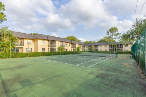 Condominio en venta en Pembroke Pines, Florida, 2 dormitorios, 73.39 m2 № 1229609 - foto 24