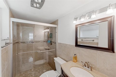 Condo in Hollywood, Florida, 2 bedrooms  № 1250079 - photo 16