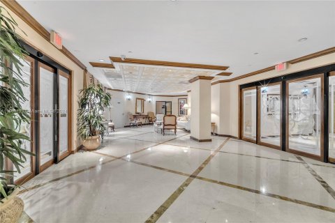 Condo in Aventura, Florida, 3 bedrooms  № 1100945 - photo 28