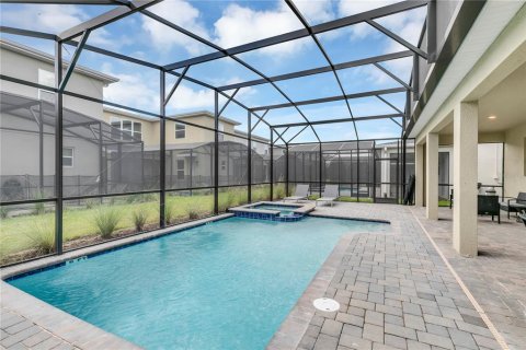 Villa ou maison à vendre à Kissimmee, Floride: 6 chambres, 349.31 m2 № 1296428 - photo 30