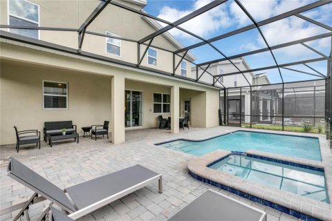 Casa en venta en Kissimmee, Florida, 6 dormitorios, 349.31 m2 № 1296428 - foto 29