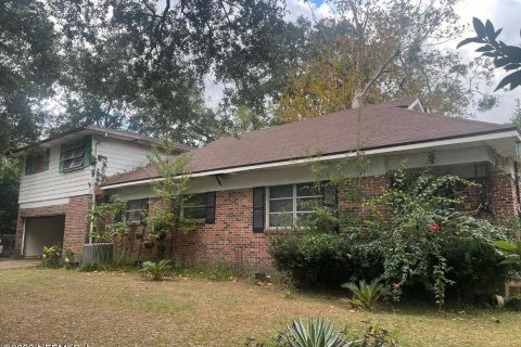 House in Jacksonville, Florida 3 bedrooms, 182 sq.m. № 843373 - photo 1
