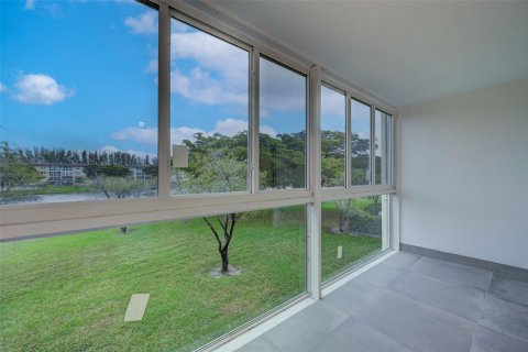 Condominio en venta en Coconut Creek, Florida, 2 dormitorios, 113.81 m2 № 722672 - foto 29