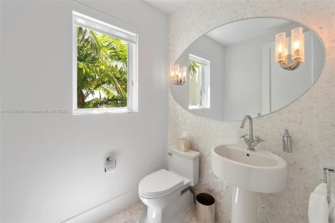 Casa en venta en Key Biscayne, Florida, 6 dormitorios, 746.1 m2 № 55663 - foto 22