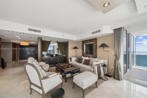 Copropriété à vendre à Sunny Isles Beach, Floride: 3 chambres, 266.07 m2 № 1365605 - photo 5