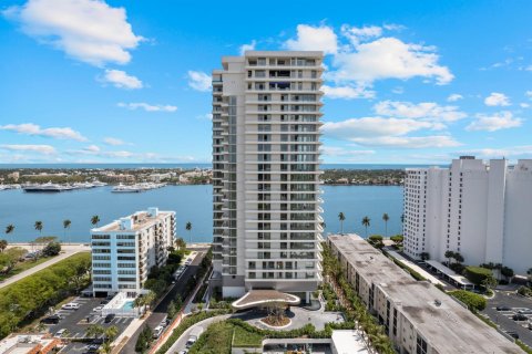 Condominio en venta en West Palm Beach, Florida, 3 dormitorios, 293.39 m2 № 759834 - foto 3