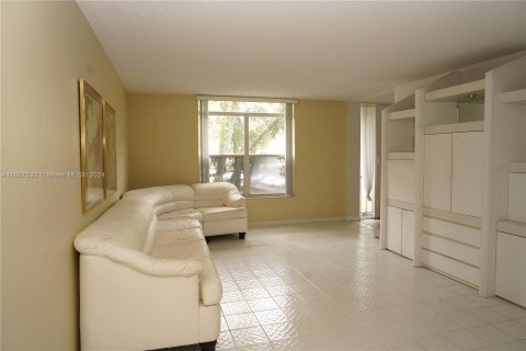 Copropriété à vendre à Lauderhill, Floride: 2 chambres, 117.06 m2 № 1229374 - photo 1