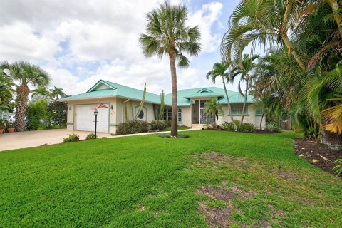 Villa ou maison à vendre à Stuart, Floride: 3 chambres, 228.73 m2 № 1100825 - photo 18