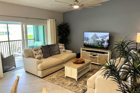 Condo in Punta Gorda, Florida, 2 bedrooms  № 1273238 - photo 6