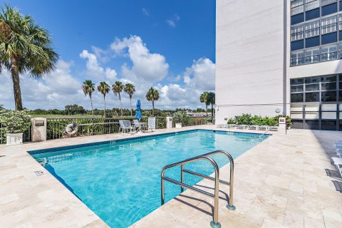 Condominio en venta en North Palm Beach, Florida, 3 dormitorios, 160.35 m2 № 786035 - foto 13