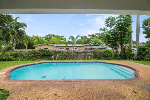 Villa ou maison à vendre à Margate, Floride: 3 chambres, 170.2 m2 № 850076 - photo 6