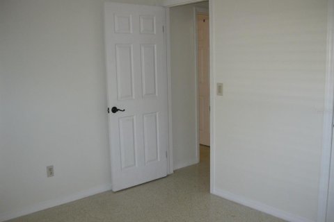 House in Dunedin, Florida 2 bedrooms, 114.73 sq.m. № 1378268 - photo 29