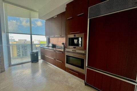 Condo in Sunny Isles Beach, Florida, 2 bedrooms  № 1409351 - photo 6