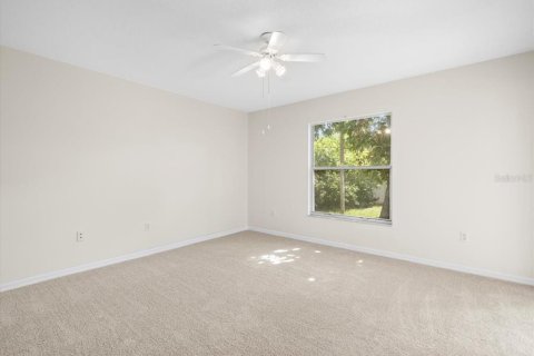 House in Tampa, Florida 3 bedrooms, 154.68 sq.m. № 1317133 - photo 21