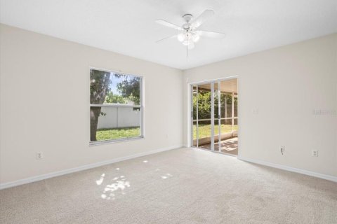 House in Tampa, Florida 3 bedrooms, 154.68 sq.m. № 1317133 - photo 22