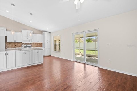 Villa ou maison à vendre à Tampa, Floride: 3 chambres, 154.68 m2 № 1317133 - photo 6