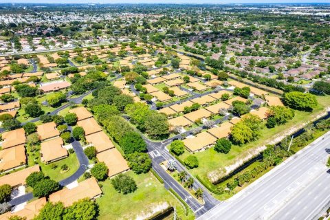 Villa ou maison à vendre à Boynton Beach, Floride: 2 chambres, 130.06 m2 № 1096327 - photo 12