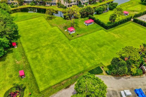 Copropriété à vendre à Palm Beach Gardens, Floride: 2 chambres, 109.62 m2 № 1096281 - photo 1