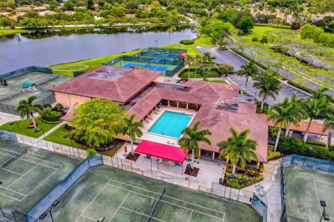 Copropriété à vendre à Palm Beach Gardens, Floride: 2 chambres, 109.62 m2 № 1096281 - photo 7