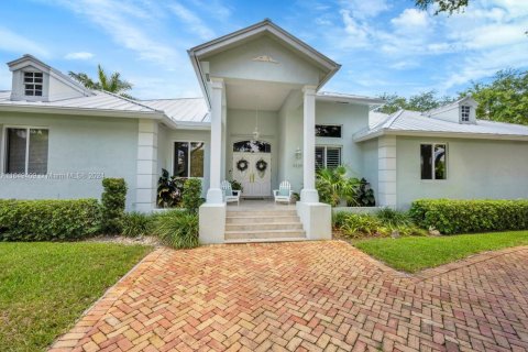 Villa ou maison à vendre à Miami, Floride: 5 chambres, 334.91 m2 № 1331563 - photo 22