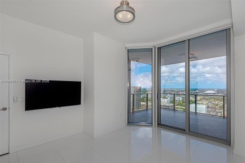 Copropriété à vendre à Miami, Floride: 1 chambre, 108.97 m2 № 1331538 - photo 7