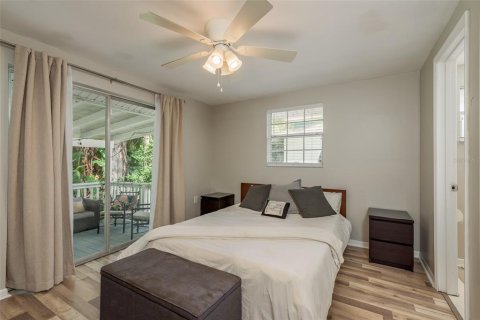 Casa en venta en Tampa, Florida, 3 dormitorios, 98.1 m2 № 1363299 - foto 21