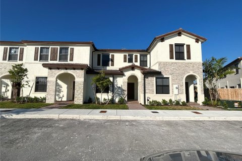 Touwnhouse à vendre à Cutler Bay, Floride: 3 chambres, 123.37 m2 № 1153357 - photo 2