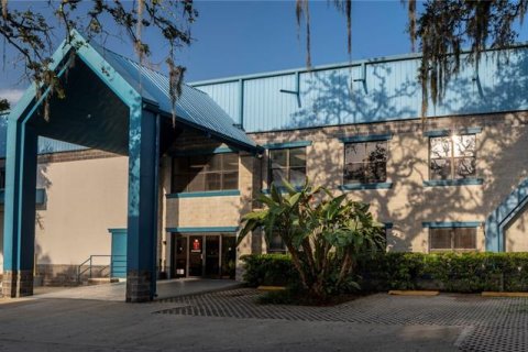 Immobilier commercial à vendre à Tampa, Floride: 1149.76 m2 № 1121603 - photo 3