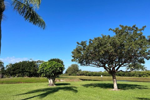 Condo in Delray Beach, Florida, 2 bedrooms  № 777929 - photo 1