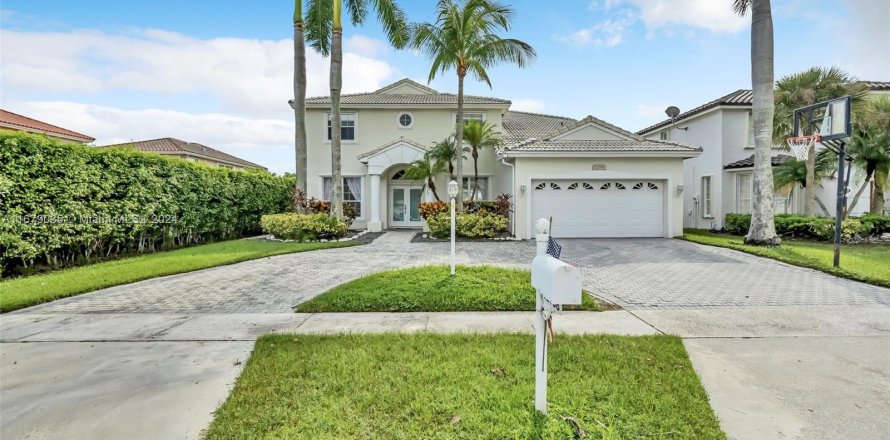 Casa en Boca Raton, Florida 5 dormitorios, 268.49 m2 № 1407611