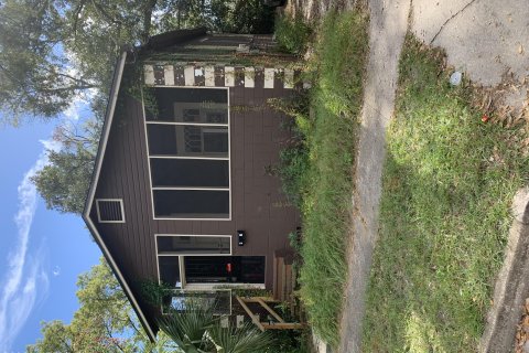 House in Jacksonville, Florida 3 bedrooms, 89.19 sq.m. № 859651 - photo 1