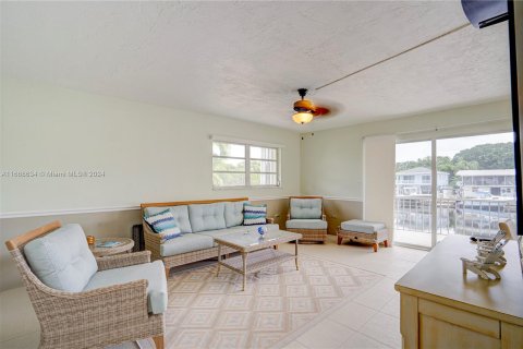 Casa en venta en Key Largo, Florida, 3 dormitorios № 1385776 - foto 8