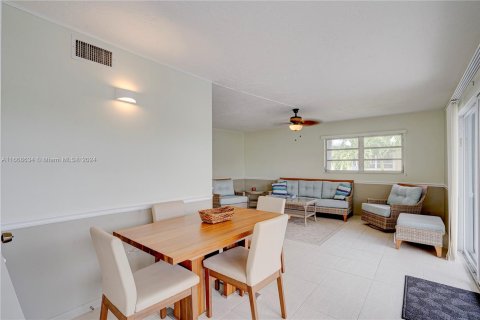 Casa en venta en Key Largo, Florida, 3 dormitorios № 1385776 - foto 15