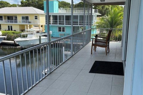 Casa en venta en Key Largo, Florida, 3 dormitorios № 1385776 - foto 2