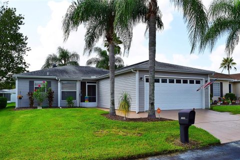 Villa ou maison à vendre à San Antonio, Floride: 2 chambres, 112.04 m2 № 1366954 - photo 1