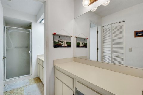 Condo in Port Richey, Florida, 2 bedrooms  № 1276150 - photo 25