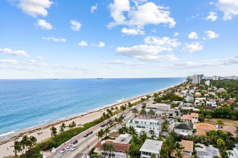 Condo in Fort Lauderdale, Florida, 2 bedrooms  № 950129 - photo 19