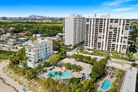 Condo in Fort Lauderdale, Florida, 2 bedrooms  № 950129 - photo 13