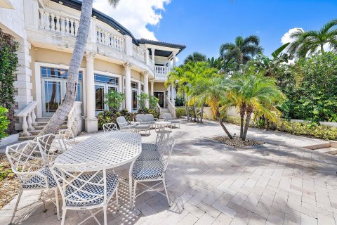 Villa ou maison à vendre à West Palm Beach, Floride: 6 chambres, 609.07 m2 № 580096 - photo 7